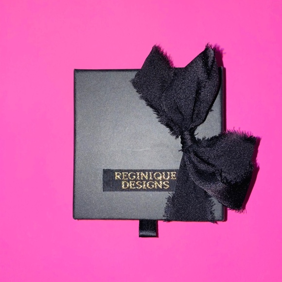 SeraBijoulet™ Handcrafted Silk Skinny Scarf with Beaded Fringe - Picture 7 of 7